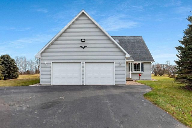 N1356 LAKESHORE ROAD, Kewaunee, WI 54216