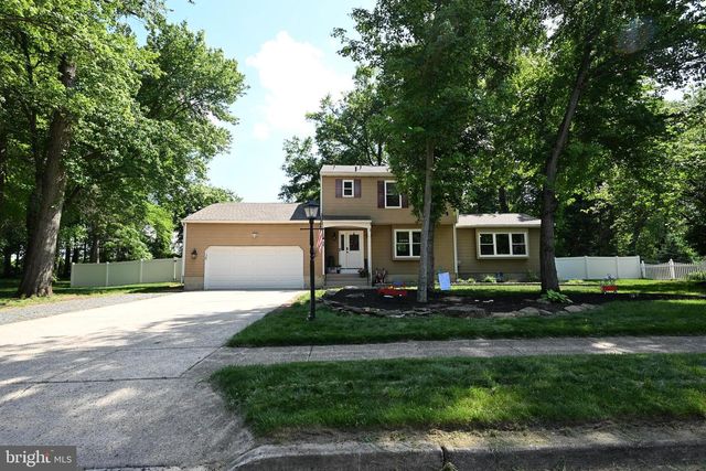 48 TALL TIMBER LN, Burlington, NJ 08016