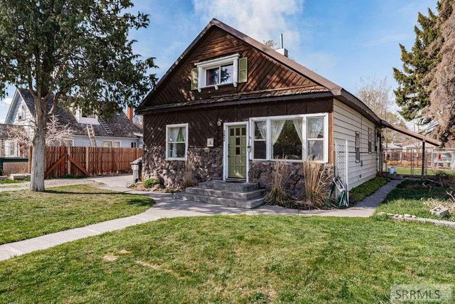 382 W 1st N, Rigby, ID 83442