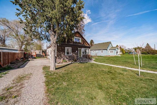 382 W 1st N, Rigby, ID 83442