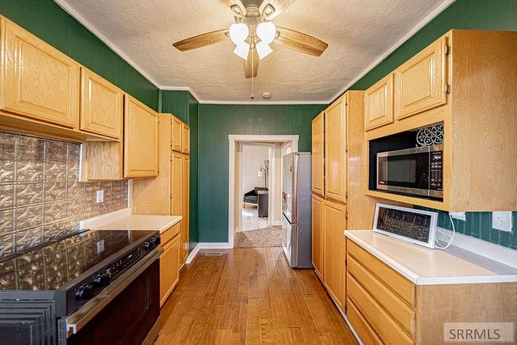 Image 20 of property listing at 382 W 1st N, Rigby, ID 83442