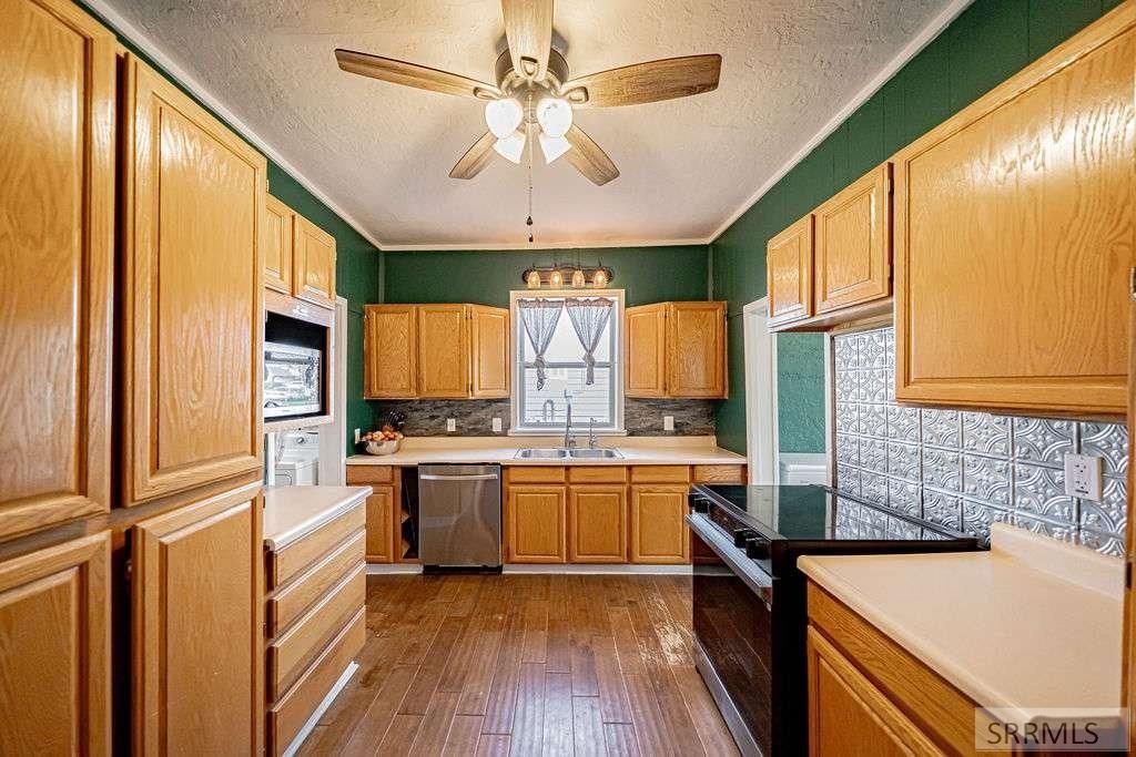 Image 22 of property listing at 382 W 1st N, Rigby, ID 83442