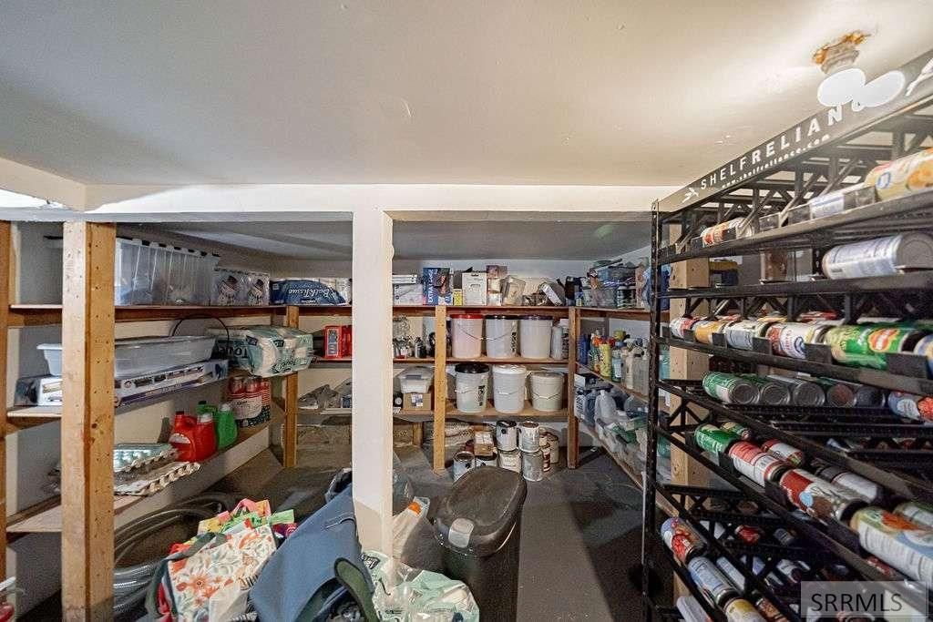 Image 41 of property listing at 382 W 1st N, Rigby, ID 83442