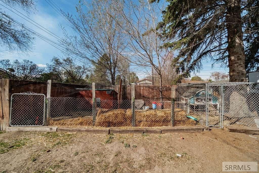 Image 45 of property listing at 382 W 1st N, Rigby, ID 83442