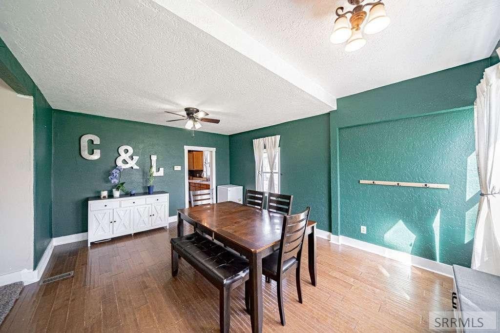 Image 7 of property listing at 382 W 1st N, Rigby, ID 83442