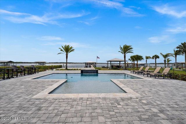 9136 HECKSCHER Drive, Jacksonville, FL 32226