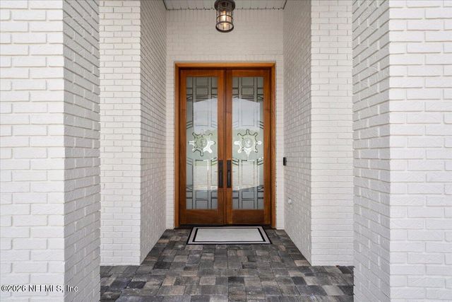 9136 HECKSCHER Drive, Jacksonville, FL 32226