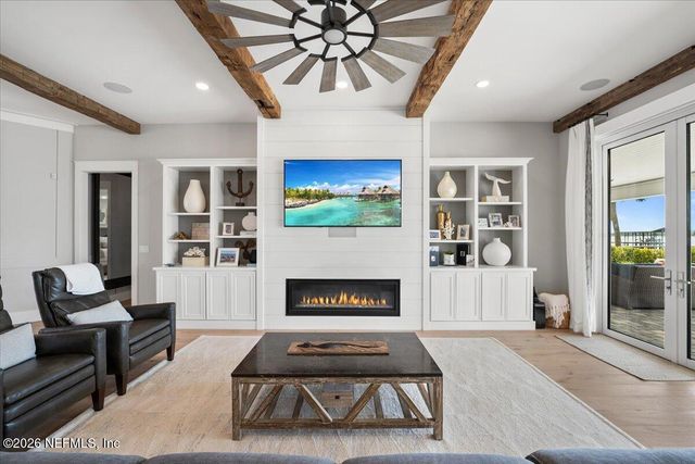 9136 HECKSCHER Drive, Jacksonville, FL 32226