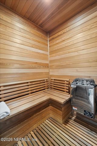 9136 HECKSCHER Drive, Jacksonville, FL 32226