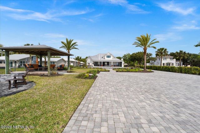 9136 HECKSCHER Drive, Jacksonville, FL 32226