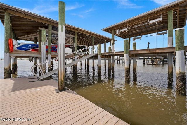 9136 HECKSCHER Drive, Jacksonville, FL 32226