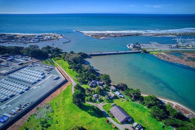 7201 Ca-1, Moss Landing, CA 95039