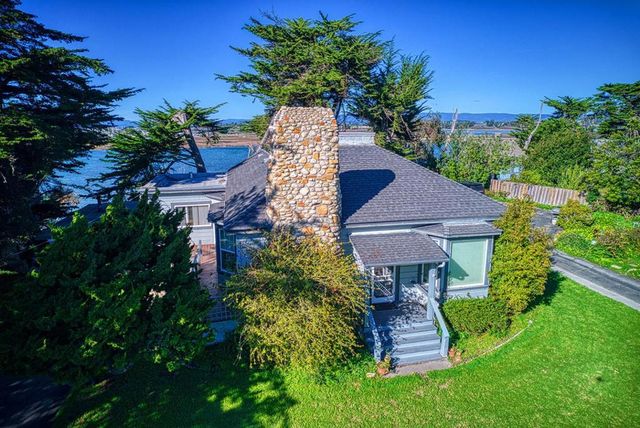 7201 Ca-1, Moss Landing, CA 95039