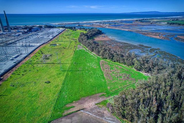 7201 Ca-1, Moss Landing, CA 95039