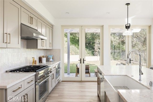 608 Baldwin Court, Sierra Madre, CA 91024