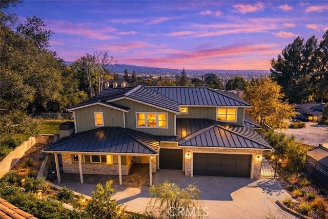 608 Baldwin Court, Sierra Madre, CA 91024