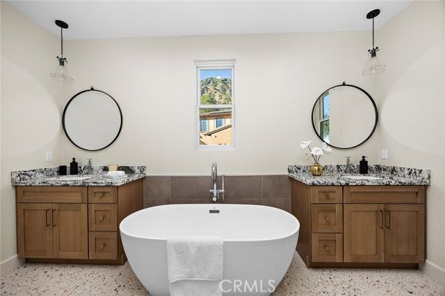 608 Baldwin Court, Sierra Madre, CA 91024