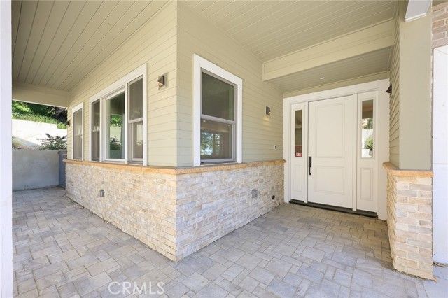 608 Baldwin Court, Sierra Madre, CA 91024
