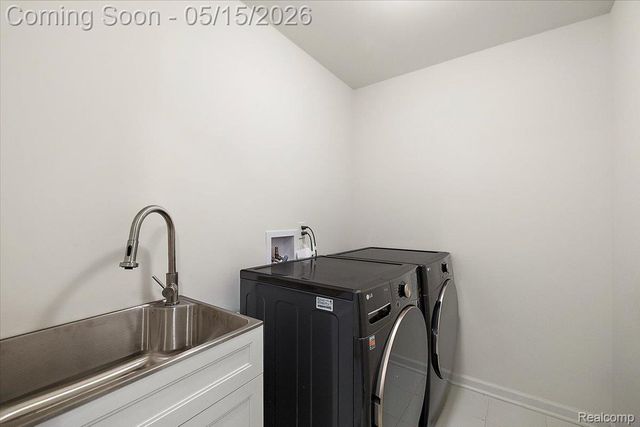 21508 White Stone Court, Lyon Charter Township, MI 48167