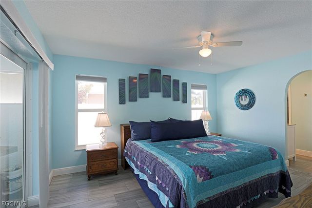 3626 SE 2nd AVE, Cape Coral, FL 33904