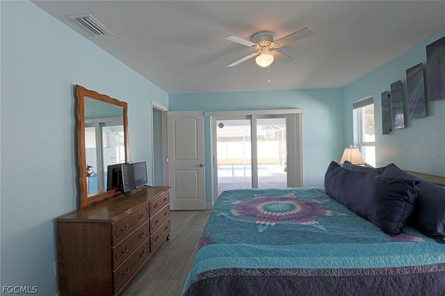 3626 SE 2nd AVE, Cape Coral, FL 33904