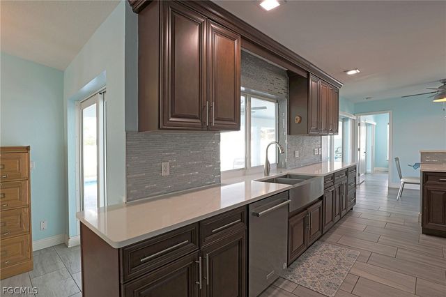 3626 SE 2nd AVE, Cape Coral, FL 33904