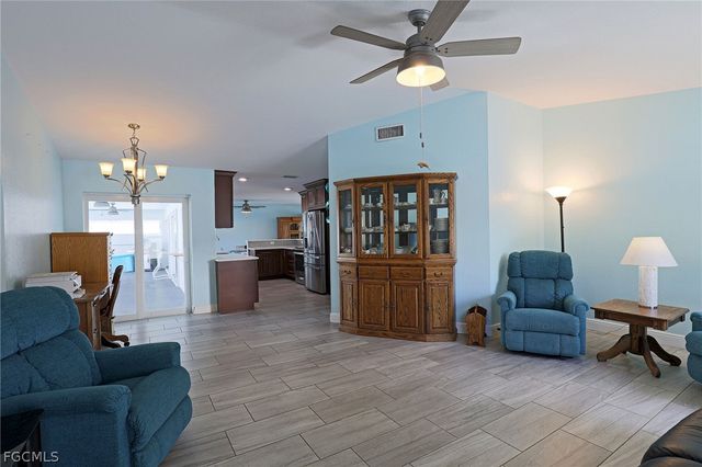 3626 SE 2nd AVE, Cape Coral, FL 33904