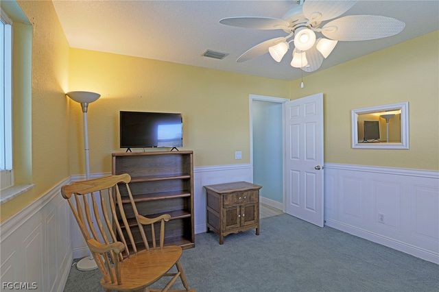 3626 SE 2nd AVE, Cape Coral, FL 33904