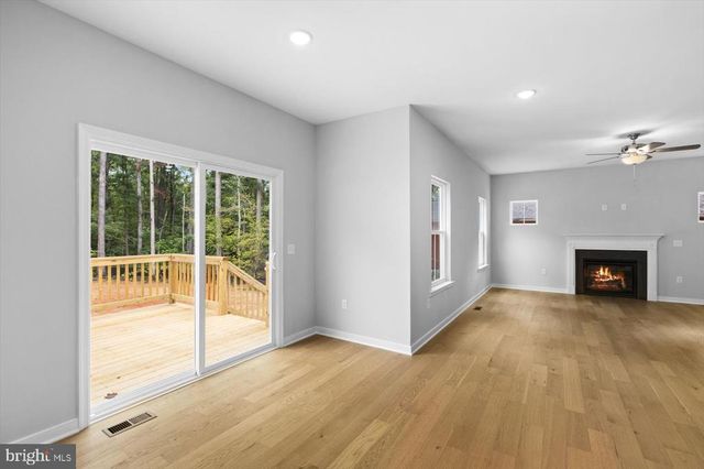 401 BIRDIE RD, Locust Grove, VA 22508