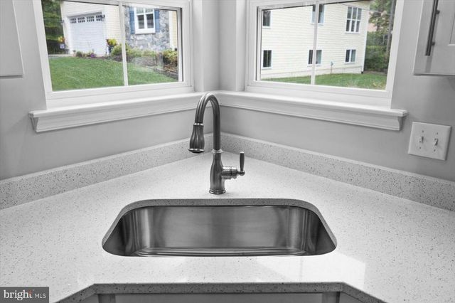 401 BIRDIE RD, Locust Grove, VA 22508