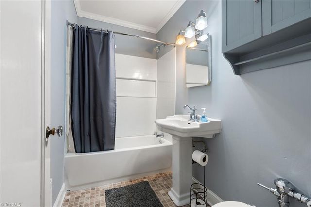 1013 N Elm Street B6, Greensboro, NC 27401