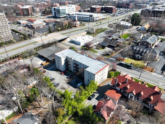 1013 N Elm Street B6, Greensboro, NC 27401