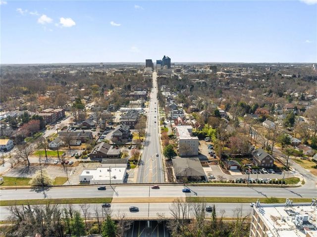 1013 N Elm Street B6, Greensboro, NC 27401