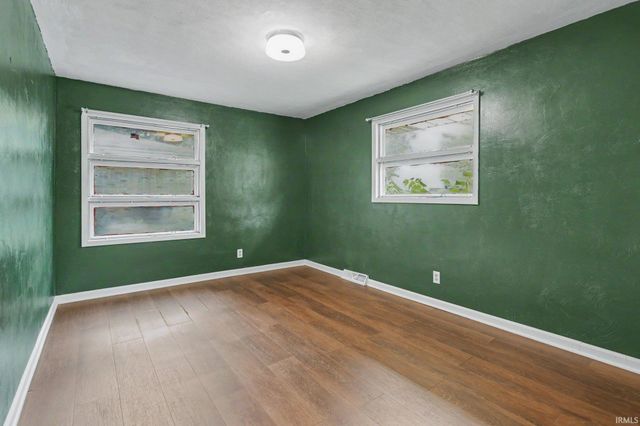 20408 Ozone Street, South Bend, IN 46614