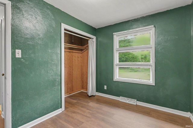 20408 Ozone Street, South Bend, IN 46614