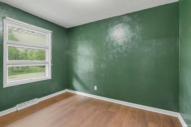 20408 Ozone Street, South Bend, IN 46614