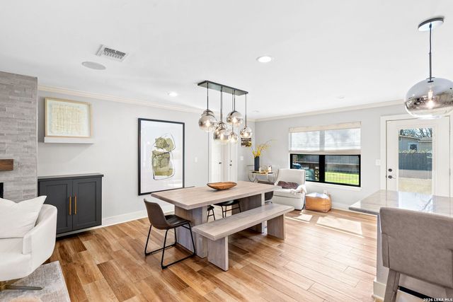 313 JAMES ST, Boerne, TX 78006