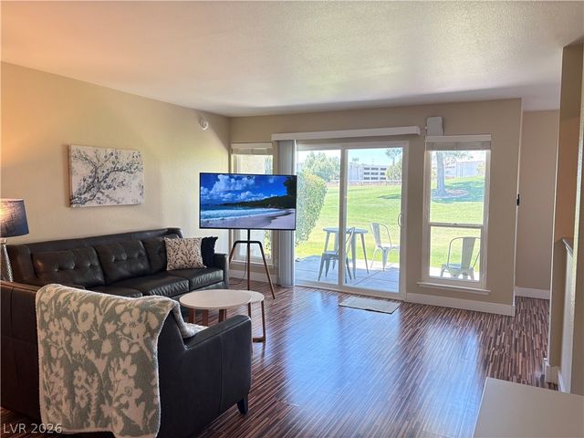 2855 Geary Place 3201, Las Vegas, NV 89109