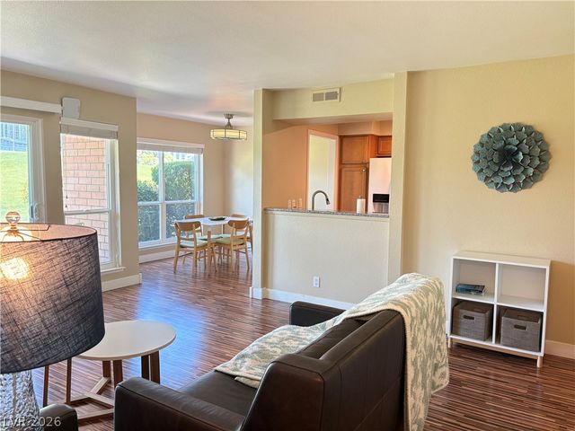 2855 Geary Place 3201, Las Vegas, NV 89109