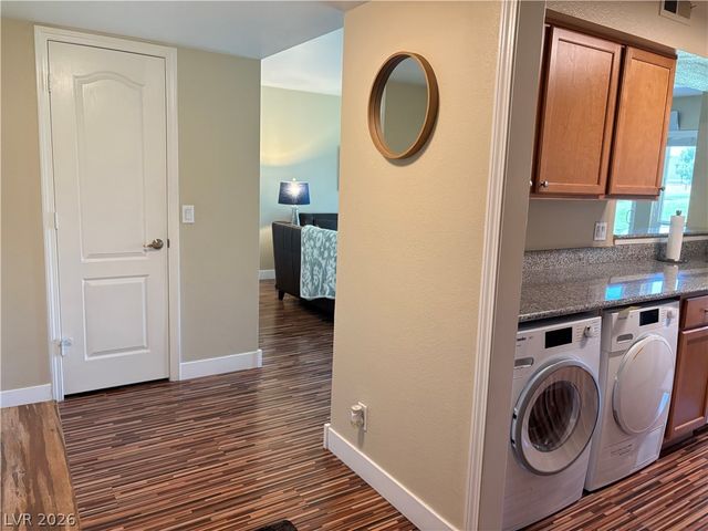 2855 Geary Place 3201, Las Vegas, NV 89109