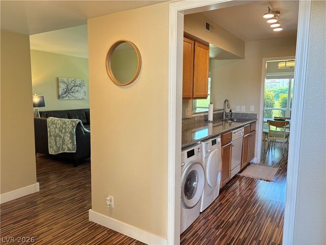 2855 Geary Place 3201, Las Vegas, NV 89109