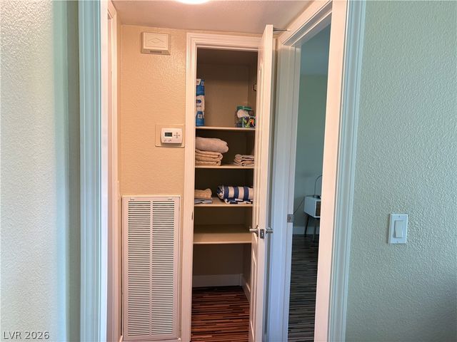 2855 Geary Place 3201, Las Vegas, NV 89109