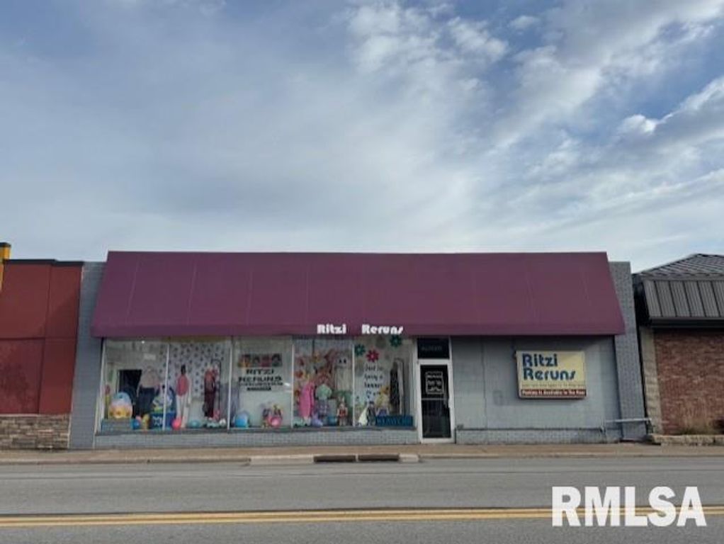 1612 W LOCUST Street, Davenport, IA 52804