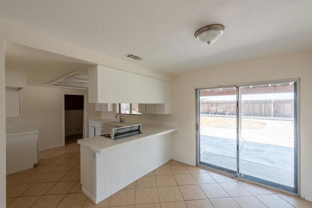 14400 Woodland Drive, Victorville, CA 92395
