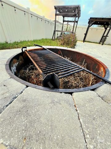 12021 GILLINGHAM HARBOR LANE, Gibsonton, FL 33534