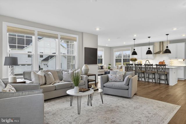 41249 BLOOMFIELD HILLS CT, Aldie, VA 20105