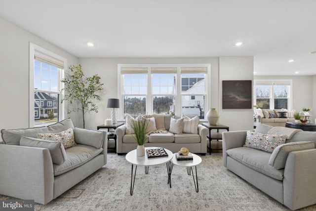 41249 BLOOMFIELD HILLS CT, Aldie, VA 20105