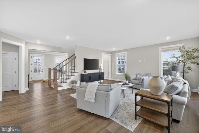 41249 BLOOMFIELD HILLS CT, Aldie, VA 20105