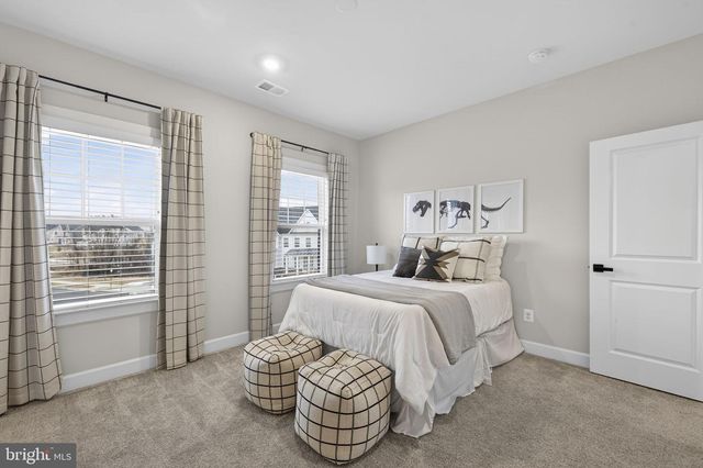 41249 BLOOMFIELD HILLS CT, Aldie, VA 20105