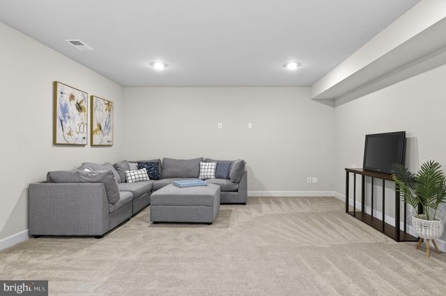 41249 BLOOMFIELD HILLS CT, Aldie, VA 20105